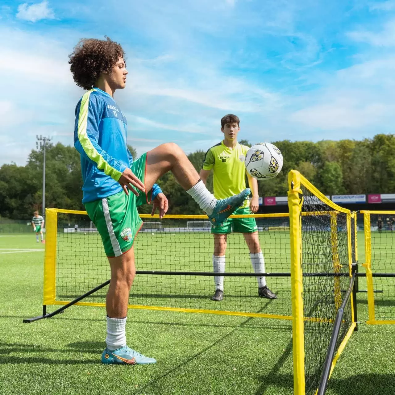 Multifunktionellt &ouml;vningsn&auml;t